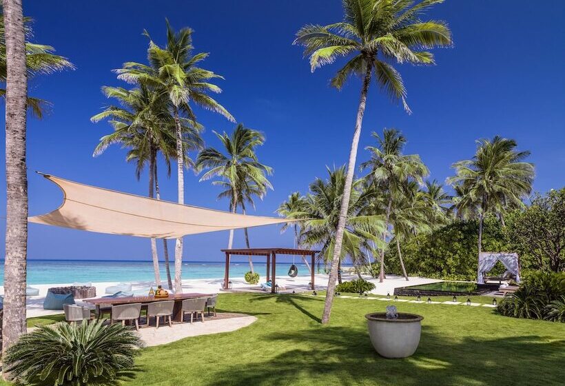 اتاق استاندارد, One&only Reethi Rah