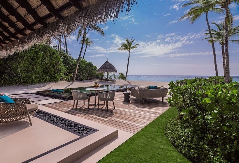 ویلای یک اتاق خوابه با استخر شنا, One&only Reethi Rah