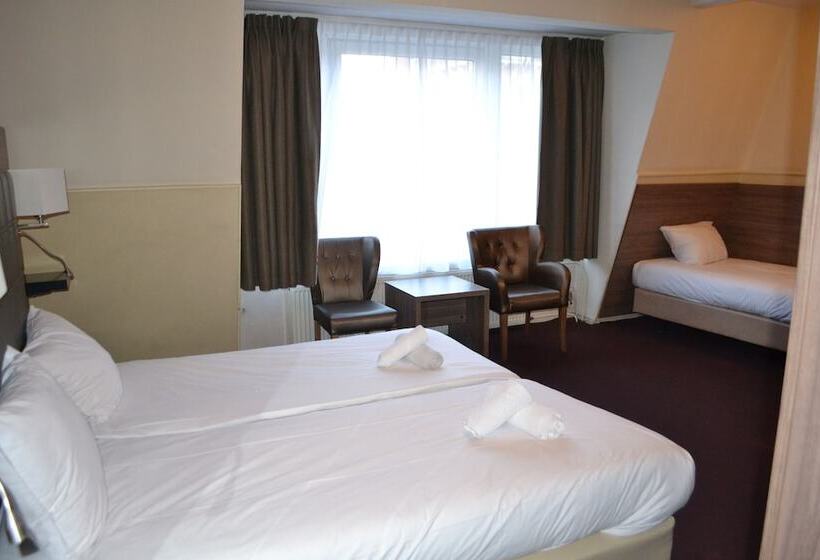 Номер Стандарт Трехместный, Aadam Hotel Wilhelmina