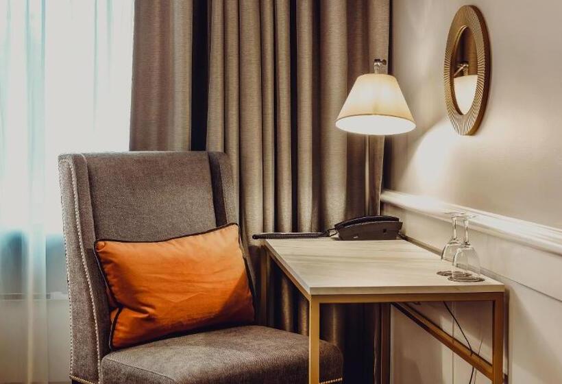 Standart Oda, Clarion Collection Hotel Grand Bodø