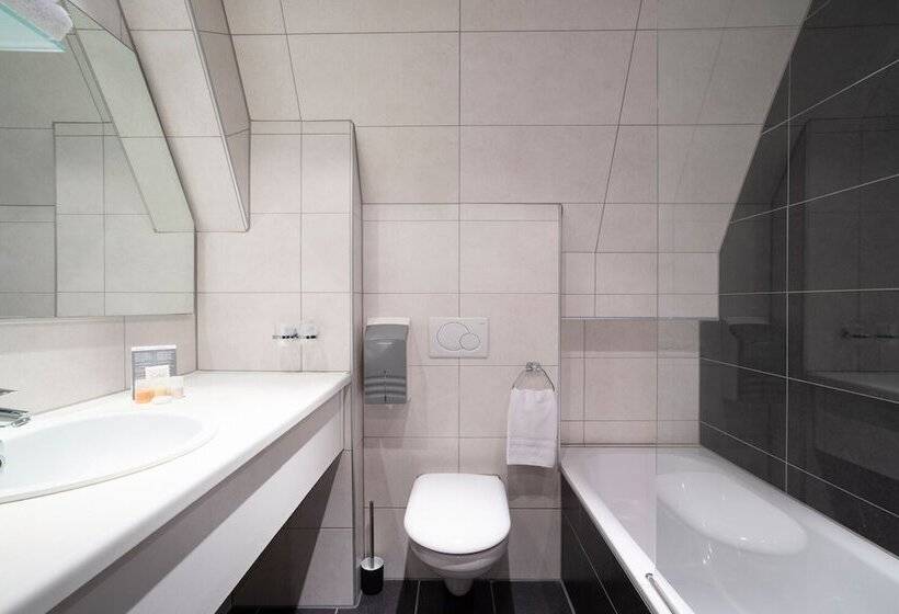 Deluxe Room, Grand Hotel Beatrix