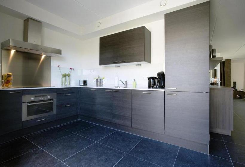 Апартаменты 1 Спальня, Van Der Valk Hotel Gilze Tilburg