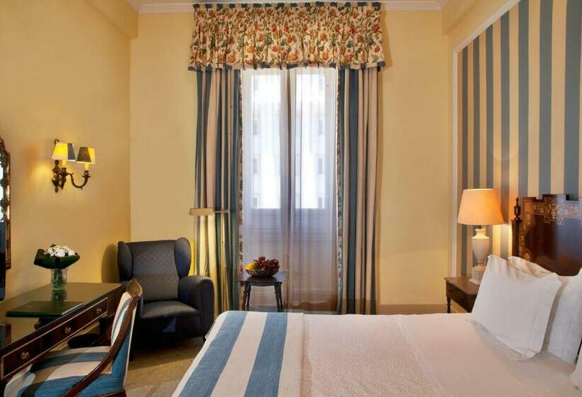Quarto standard, Avenida Palace
