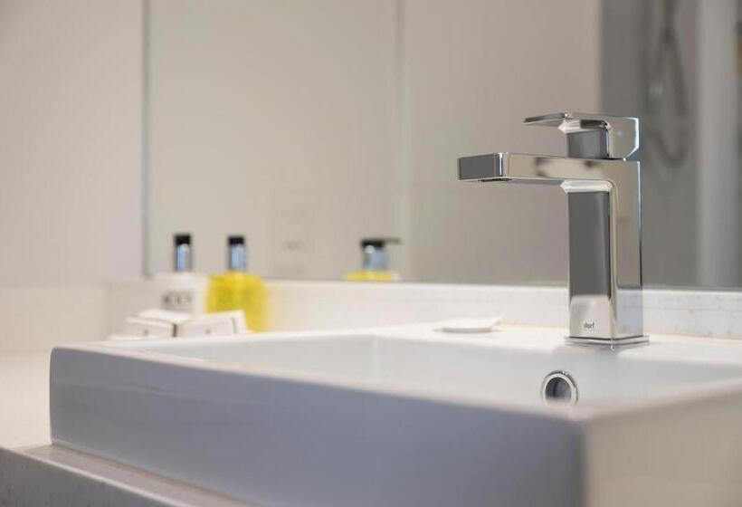 Студия Стандарт, The Ashley Hotel Greymouth