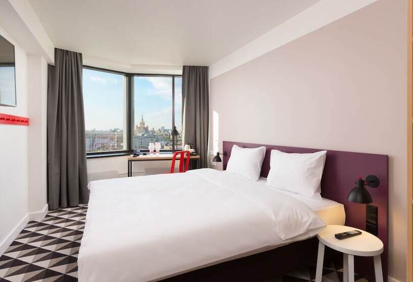 Номер Стандарт, Azimut Hotel Smolenskaya Moscow