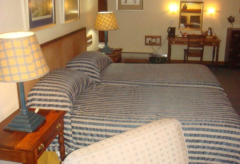 디럭스 룸, Coach House Hotel & Spa Tzaneen