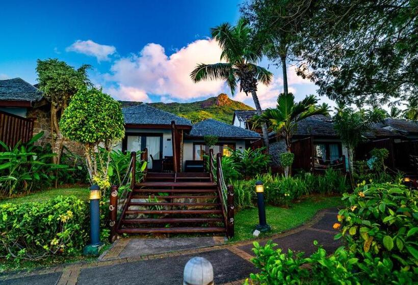 سوییت جونیور با چشم‌انداز دریا, Fisherman S  Cove Resort