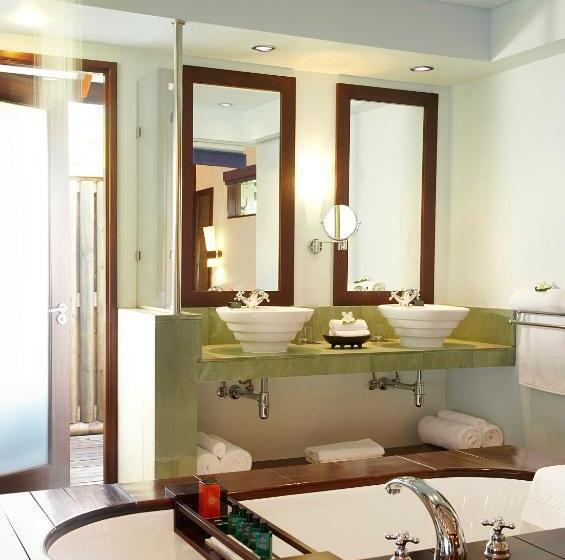 Deluxe Suite Sea View, Fisherman S  Cove Resort