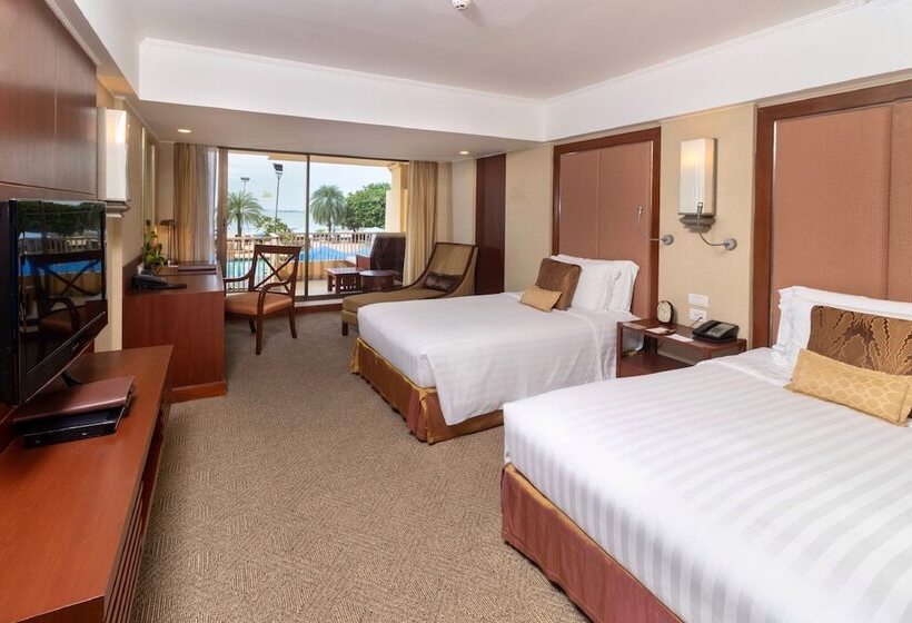 Люкс, Dusit Thani Pattaya