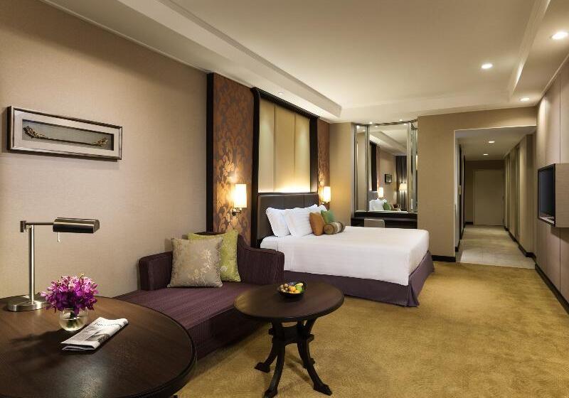 Номер Клуб, Dusit Thani Pattaya