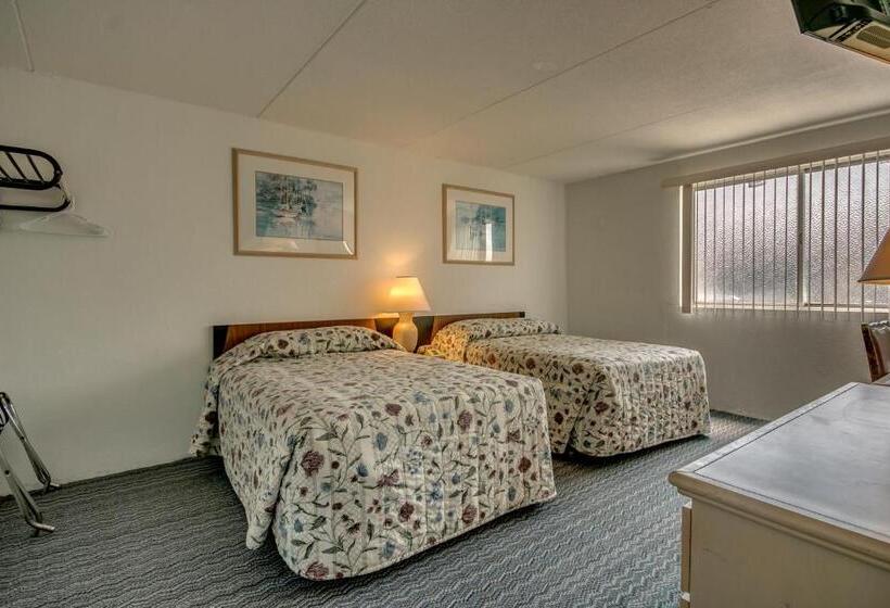 패밀리 스위트, Admiral Resort Motel