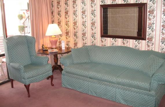 デラックススイート, Alamar Resort Inn