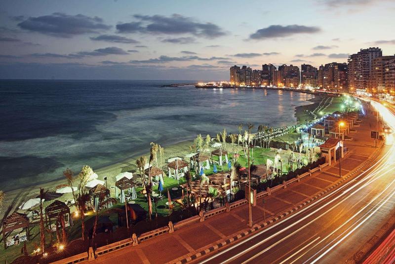 اتاق لوکس با چشم‌انداز, Hilton Alexandria Corniche