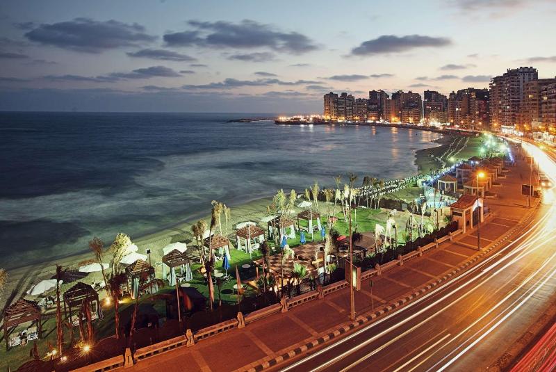 اتاق اجرایی با چشم‌انداز دریا, Hilton Alexandria Corniche