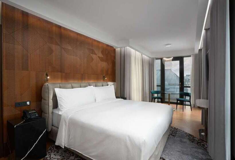 ロイヤルスイート, Hilton Alexandria Corniche
