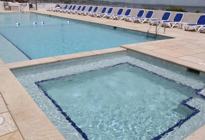 스탠다드 룸 킹사이즈 침대, Ocean House Hotel At Bass Rocks