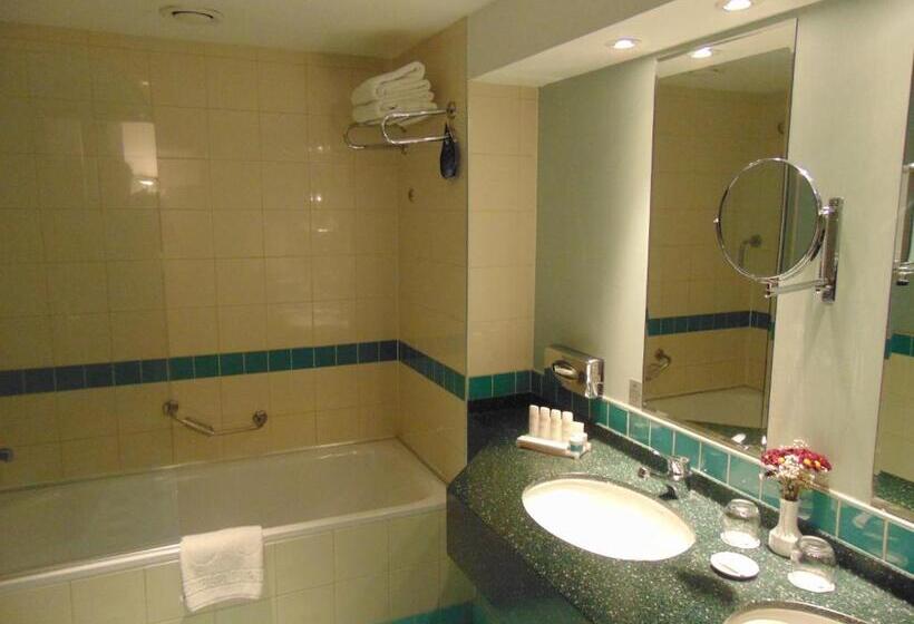 مجموعه ویستا شهر, Radisson Blu  Ankara