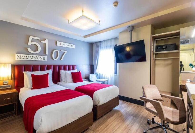 身障者適用スタンダードルーム, Ramada By Wyndham Istanbul Pera
