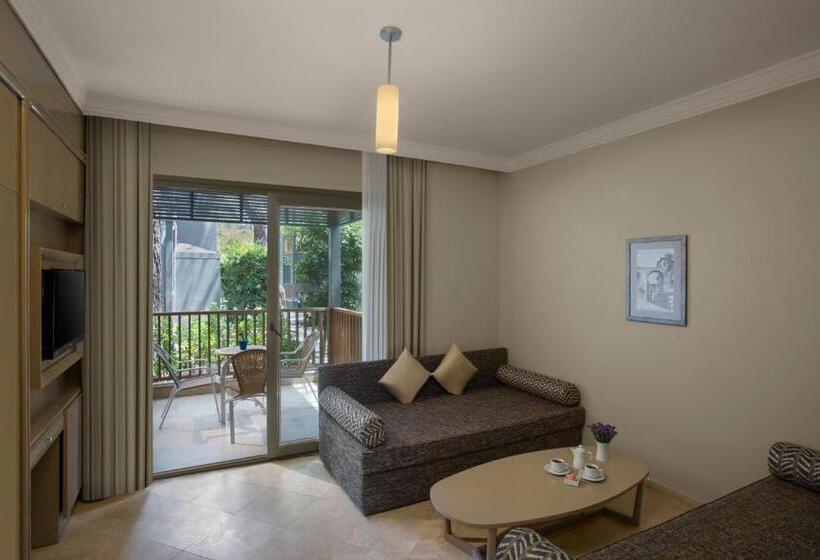 Bungalow Familiar, Balmy Foresta