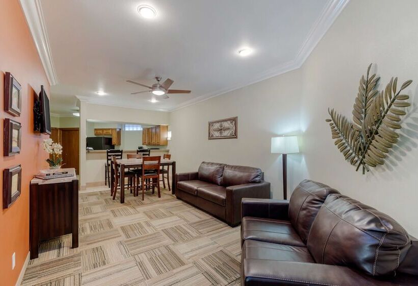 Люкс с гидромассажем, Best Western Plus Loveland Inn