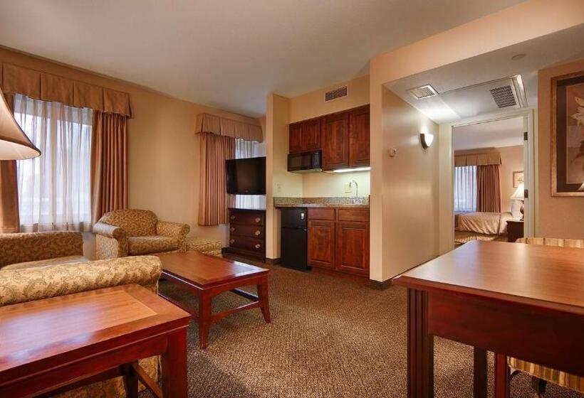 套房, Best Western Plus The Normandy Inn & Suites