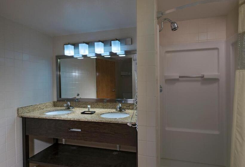 标准间, Stevens Inn A Howard Johnson By Wyndham