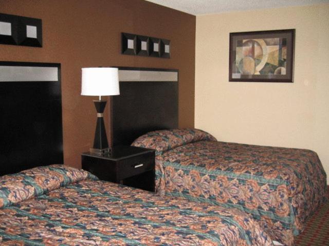Номер Стандарт, Town House Inn And Suites