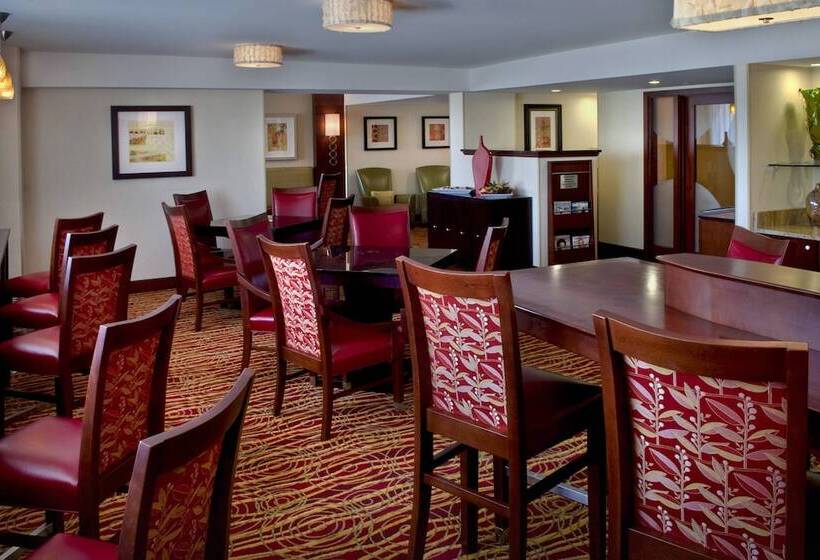 ２ダブルベッドのスタンダードルーム, Buffalo Marriott Niagara