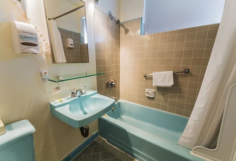 Люкс с Балконом, Cal Mar Hotel Suites