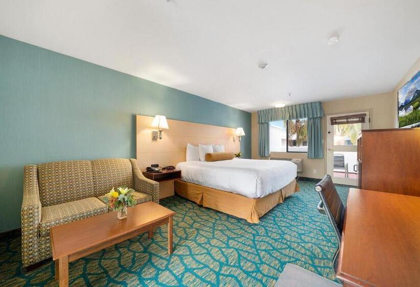 Номер Стандарт с Балконом, Casablanca Inn