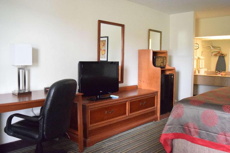 Стандартный Номер Кровать Кинг, Ramada By Wyndham Savannah Gateway