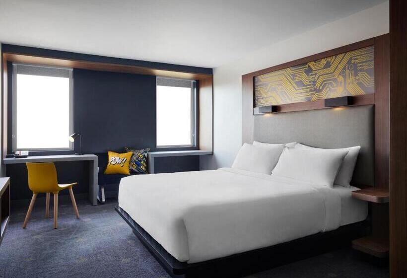 חדר סטנדרט עם מיטת קינג, Aloft Atlanta Downtown