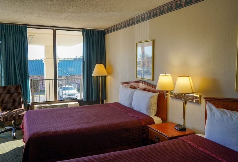 Номер Стандарт, Sunset Inn Clarksville