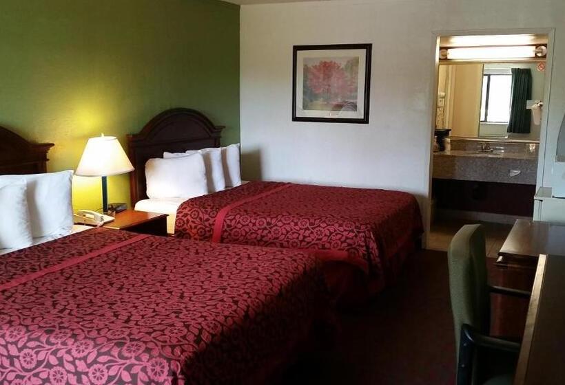 Номер Deluxe, Days Inn By Wyndham Santa Fe New Mexico