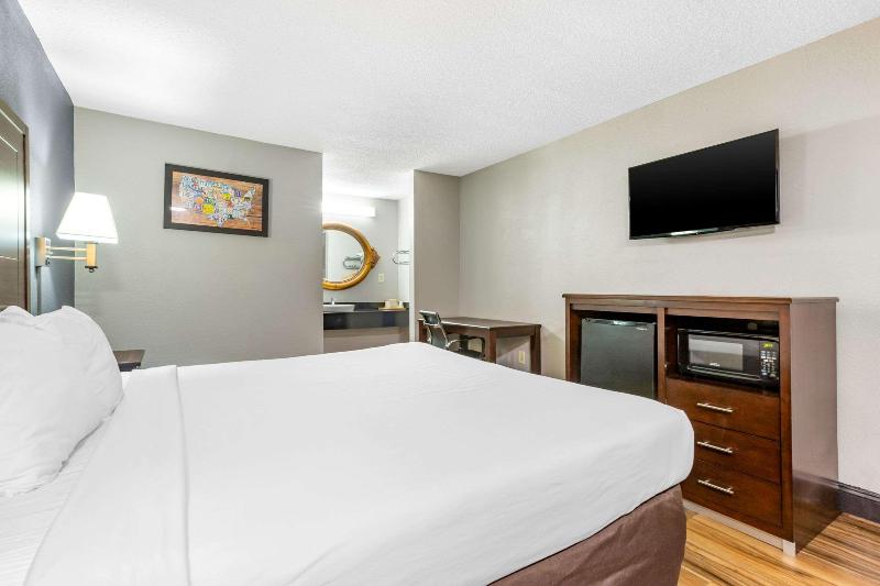 Стандартный Номер Кровать Кинг, Econo Lodge