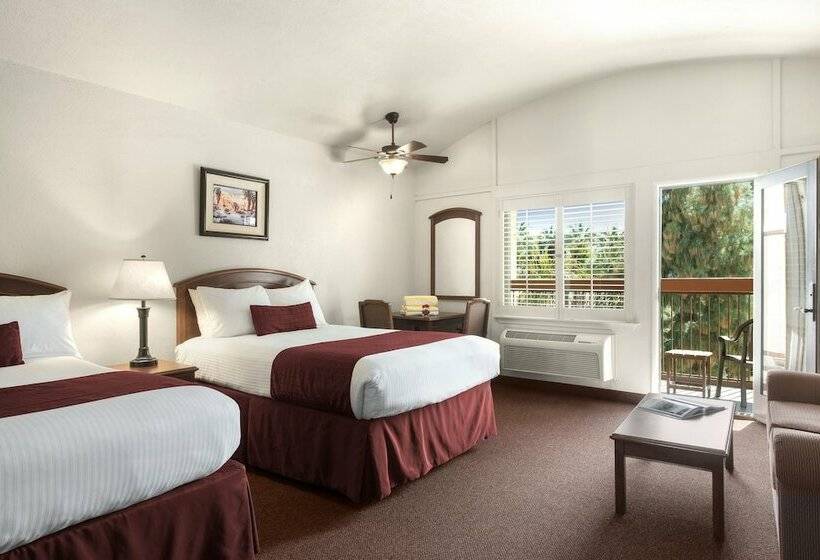 Deluxe-huone Allasnäkymä, Palm Mountain Resort & Spa