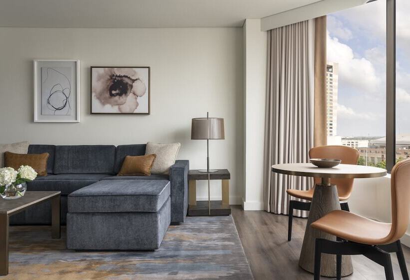 プレミアムスイート, Four Seasons Hotel Houston