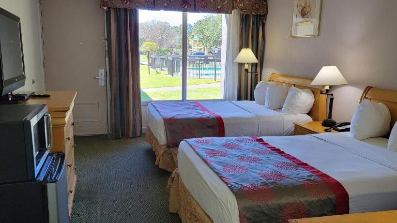 דירת חדר, Ramada By Wyndham & Suites Warner Robins