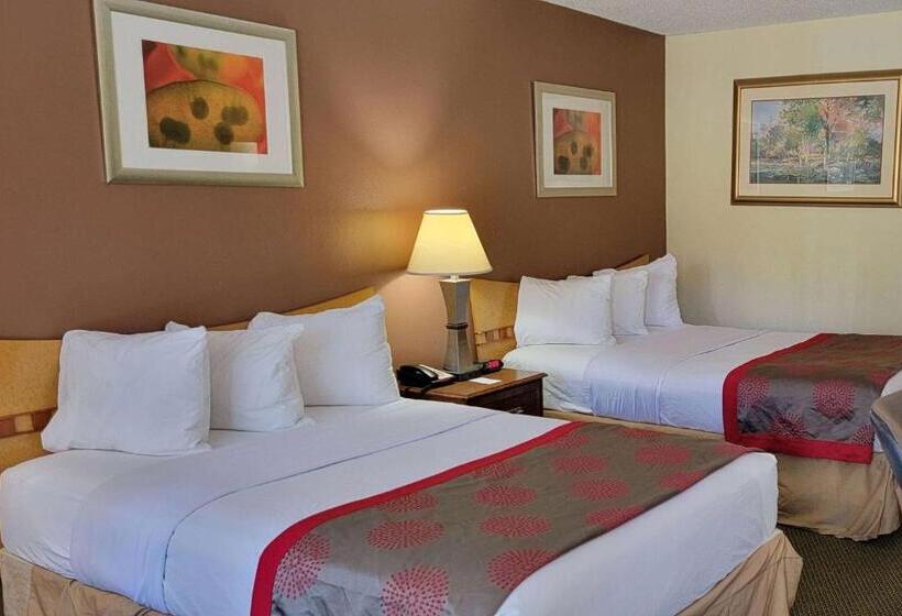 חדר סטנדרט שתי מיטות זוגיות, Ramada By Wyndham & Suites Warner Robins