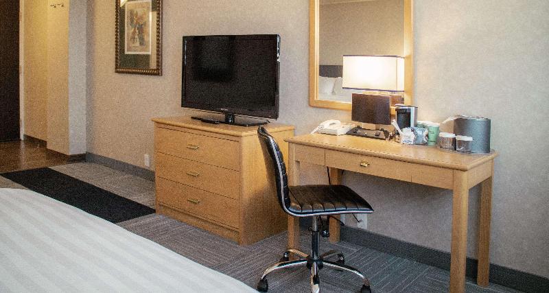 Стандартный Номер Кровать Кинг, The Rushmore Hotel & Suites; Bw Premier Collection
