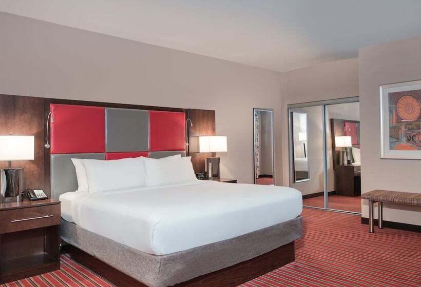 Suite, Crowne Plaza Indianapolis Dwtn Union Stn, An Ihg