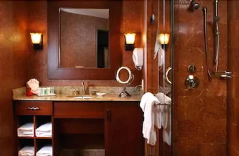 آپارتمان 2 خوابه, Hilton Fort Worth