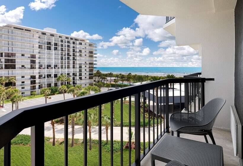 חדר סטנדרט מיטה זוגית בצד עם נוף לים, Hilton Garden Inn Cocoa Beach Oceanfront