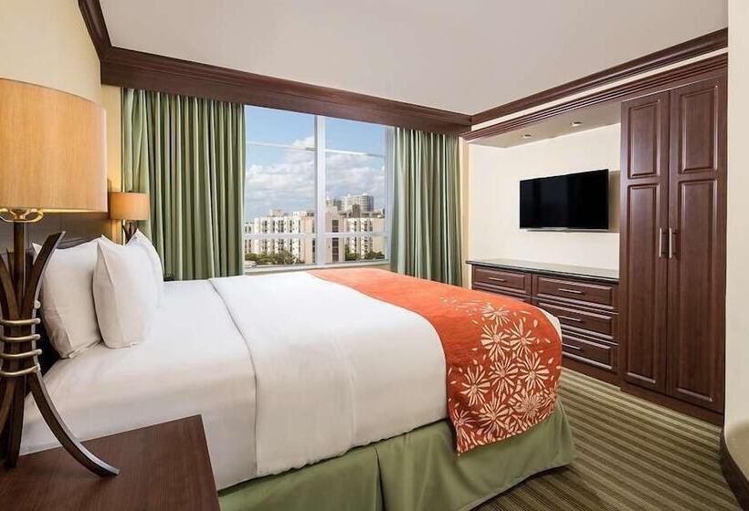 Люкс Вид на Город, Newport Beachside Hotel & Resort