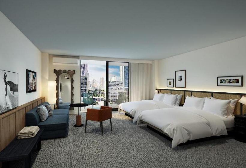 Номер Deluxe Кровать Куин, Romer House Waikiki   Adults Only