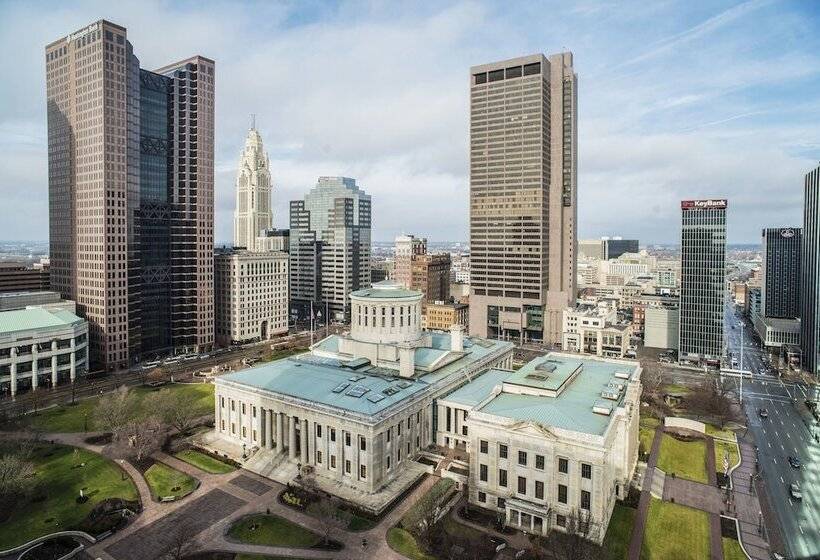 스탠다드 룸 더블 침대 2개, The Plaza Hotel Columbus At Capitol Square