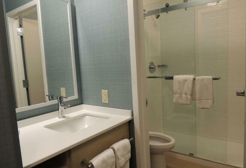Номер Superior Кровать Кинг, The Inn At Longwood Medical
