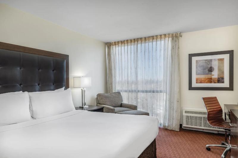 Номер Стандарт Кровать Кинг Адаптированный для Инвалидов, Wyndham Sacramento