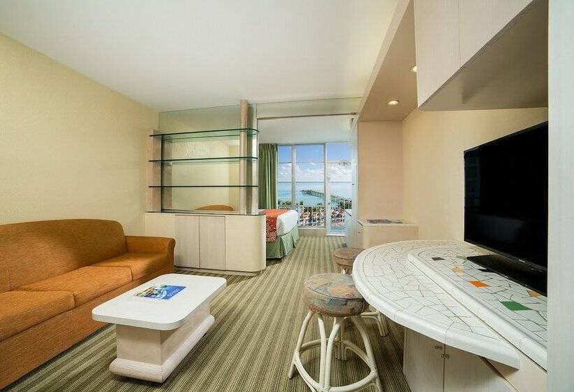 Люкс Классика, Newport Beachside Hotel & Resort
