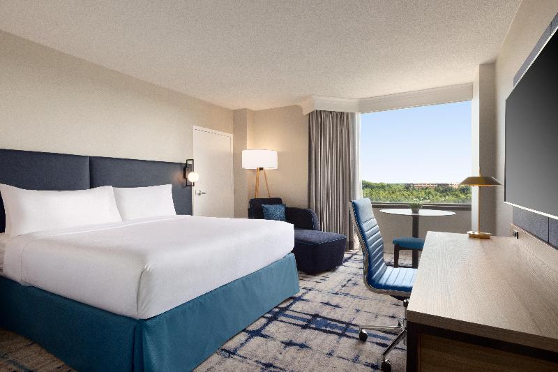 스탠다드 룸 킹사이즈 침대, Crowne Plaza College Park  Washington Dc